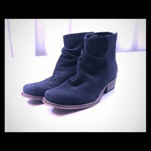 Seychelles Weekender Boots Navy Blue